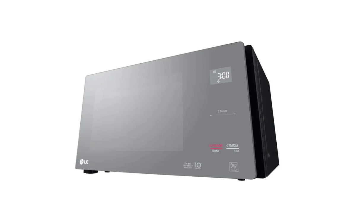 Horno de Microondas NeoChef 1.5 Pies Cúbicos LG MS1596DIR