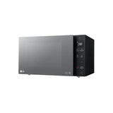 Horno de Microondas NeoChef 1.5 Pies Cúbicos LG MH1536GIR