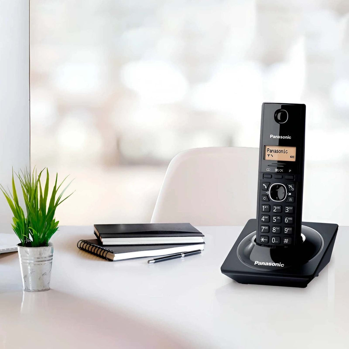 Teléfono Inalámbrico Panasonic Negro KX-TG1711MEB
