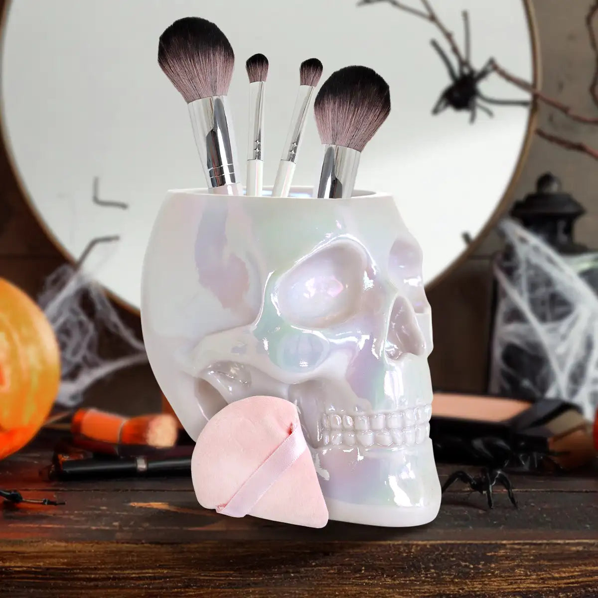 Set de Brochas con Contenedor en Forma de Calavera, 13 pzas