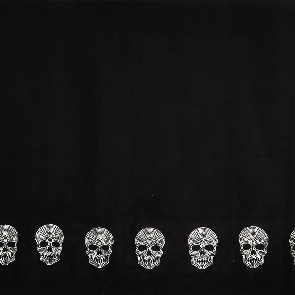 Manta, Diseño Calaveras, Color Negro