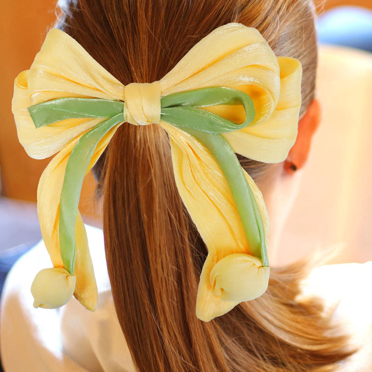 Moño Tulipán con Broche para Cabello, Color Amarillo