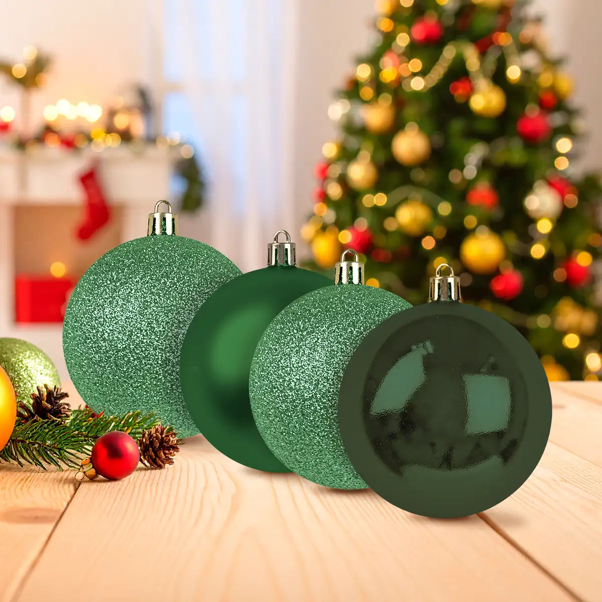 Kit de Esferas Navideñas, 4 pzas, Color Verde