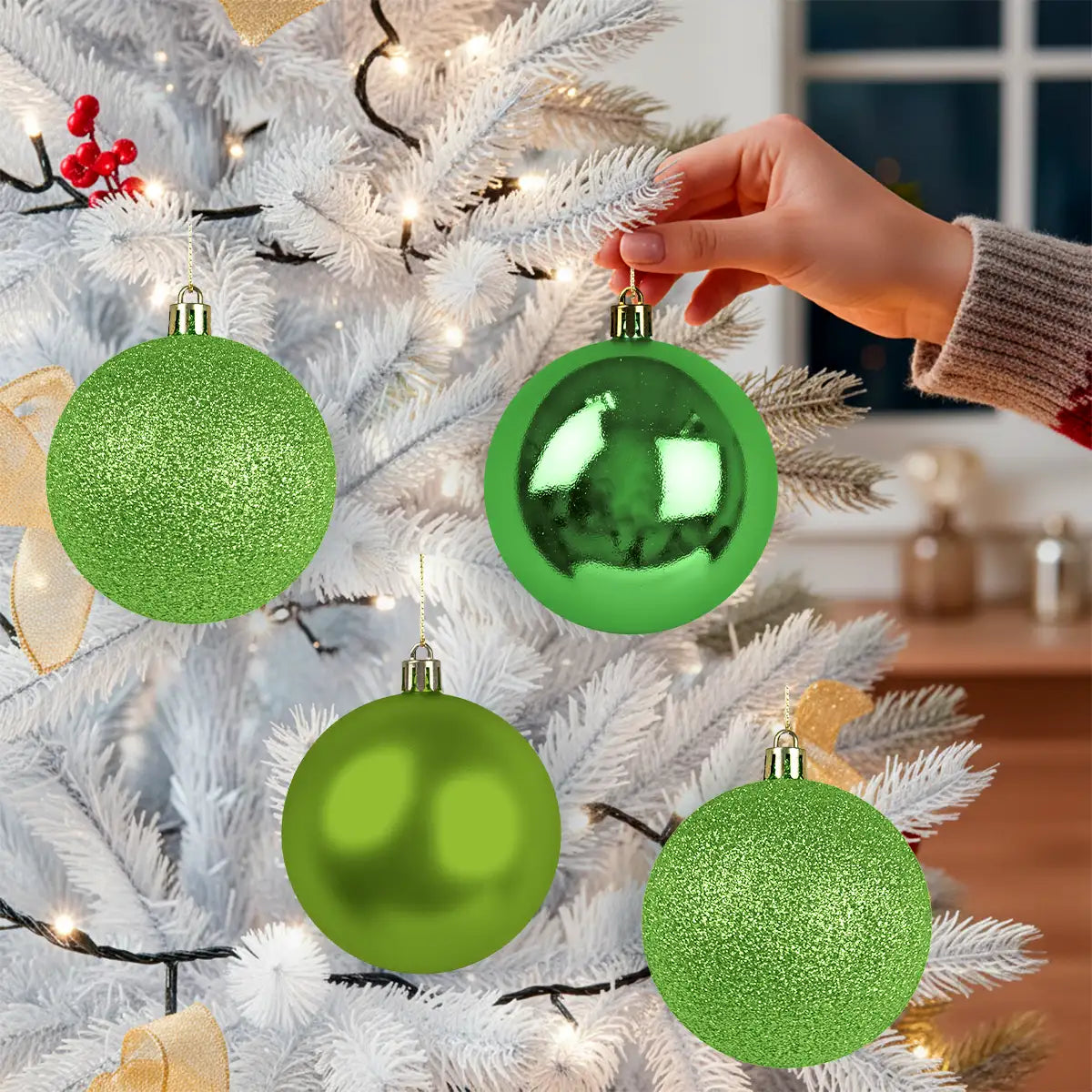 Kit de Esferas Navideñas, 4 pzas, Color Verde Claro