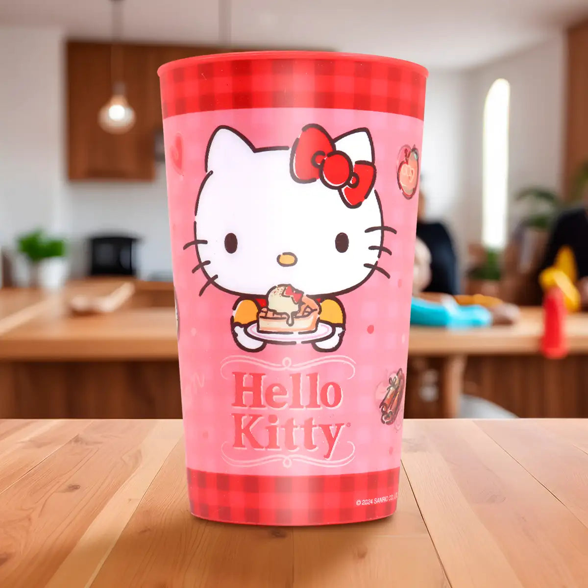 Hello Kitty, Vaso de Plástico