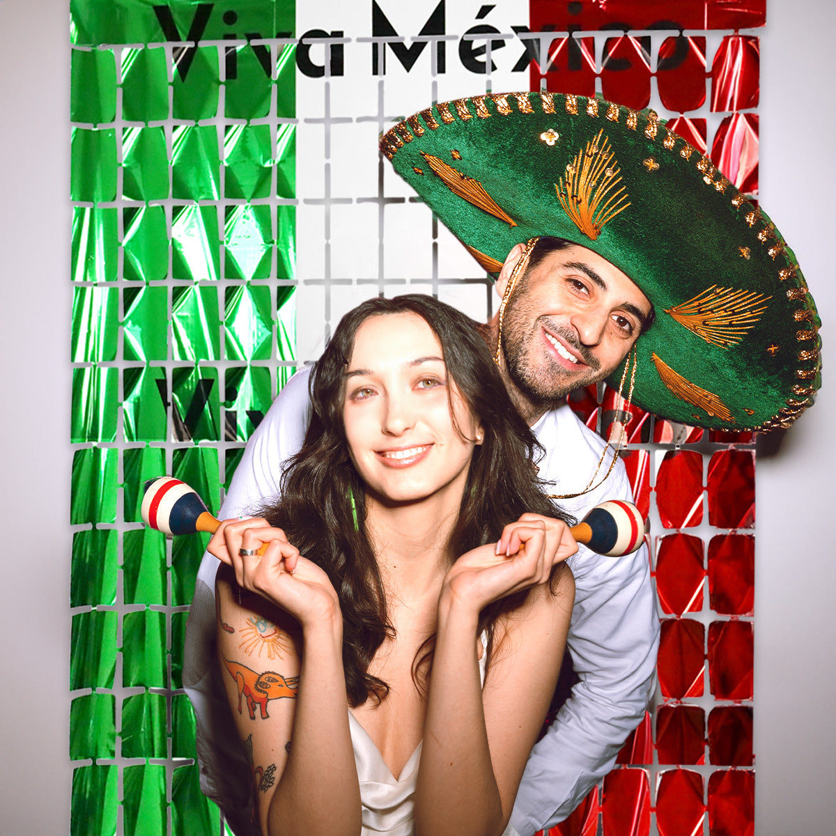 Cortina Metálica, Fiestas Patrias