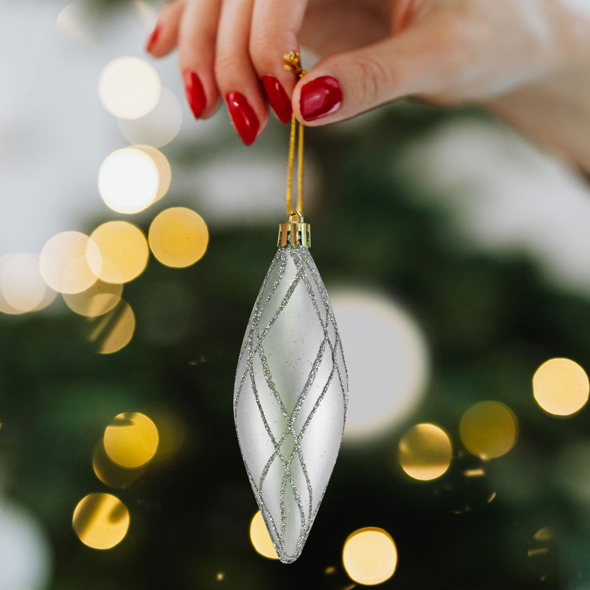 Esferas Navideñas Color Plateado, 2 piezas.