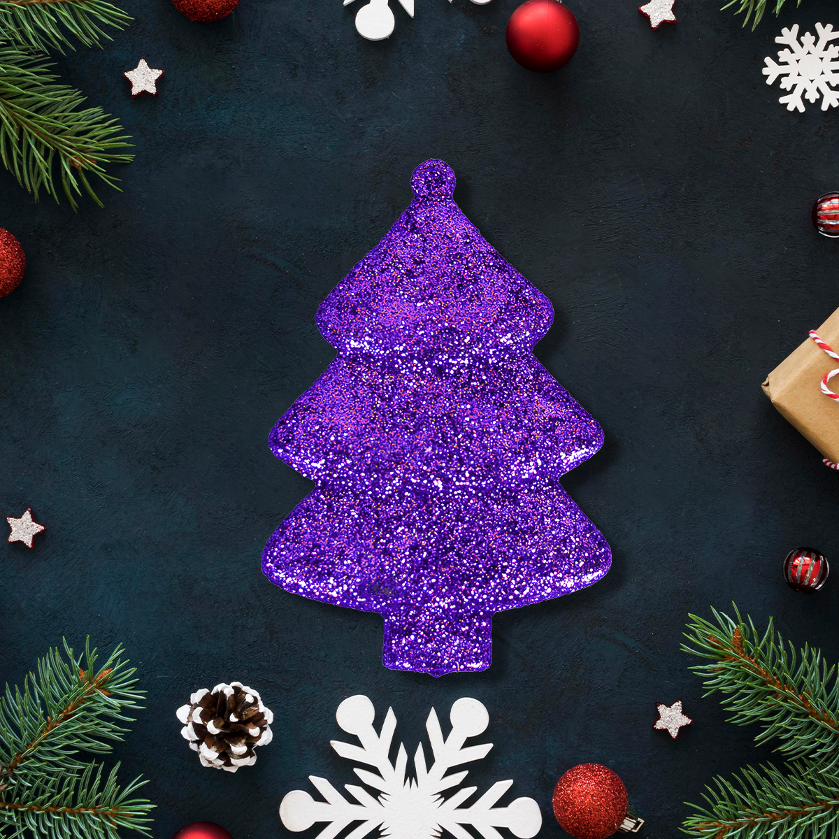 Mini Árbol de Navidad color Morado, 5 piezas.