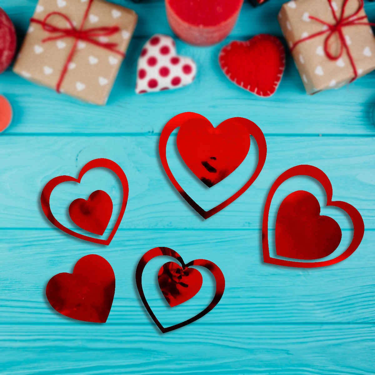 Corazones Metálicos Decorativos Color Rojo, 5 piezas.