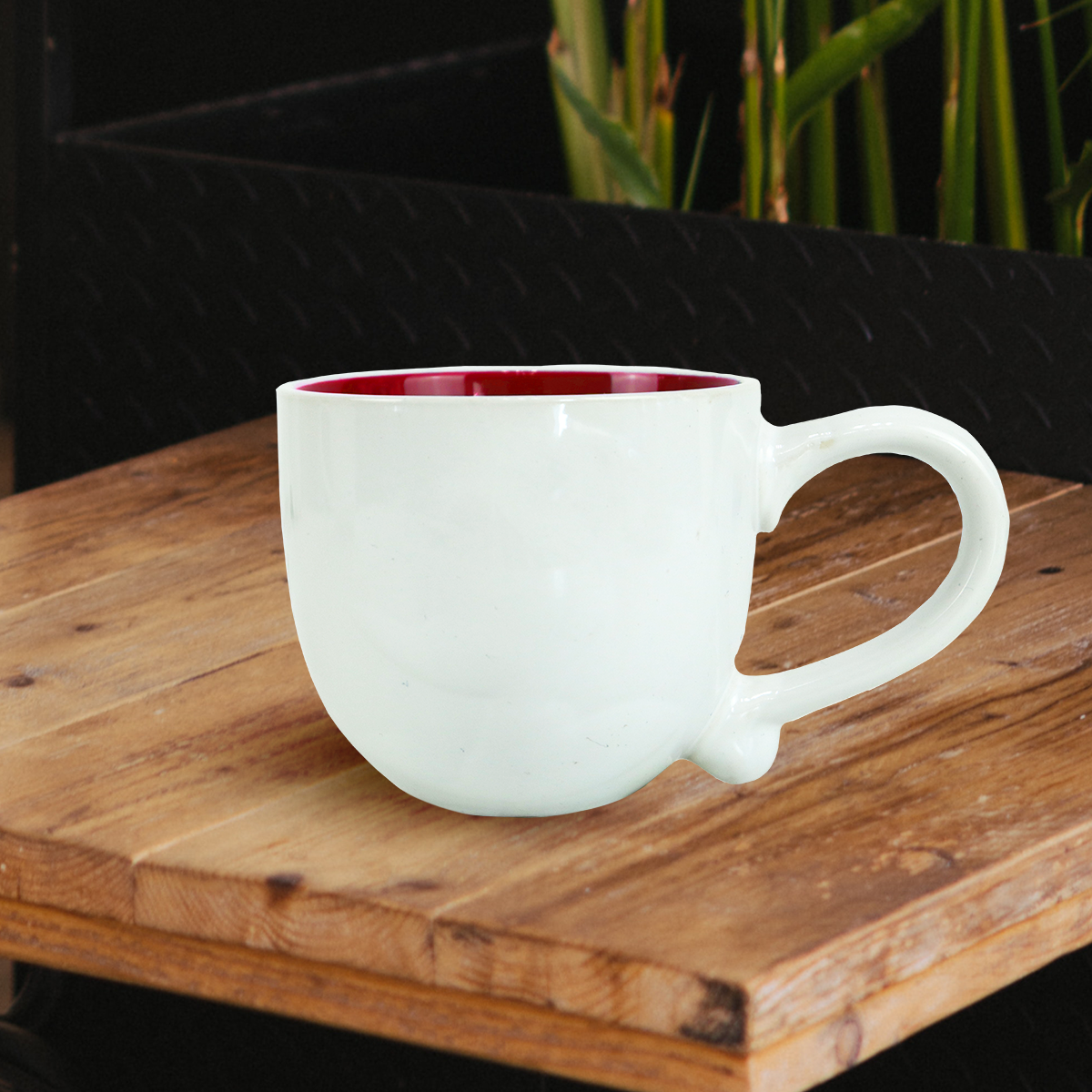 Taza de Cerámica Blanco con Rojo