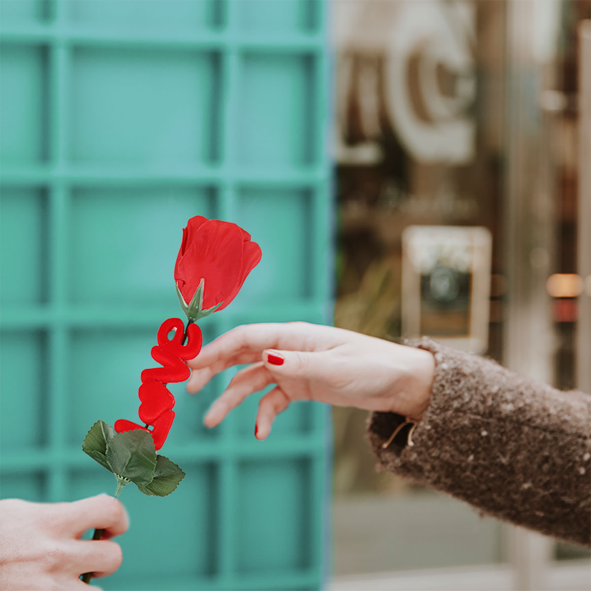 Rosa Artificial Love Color Rojo